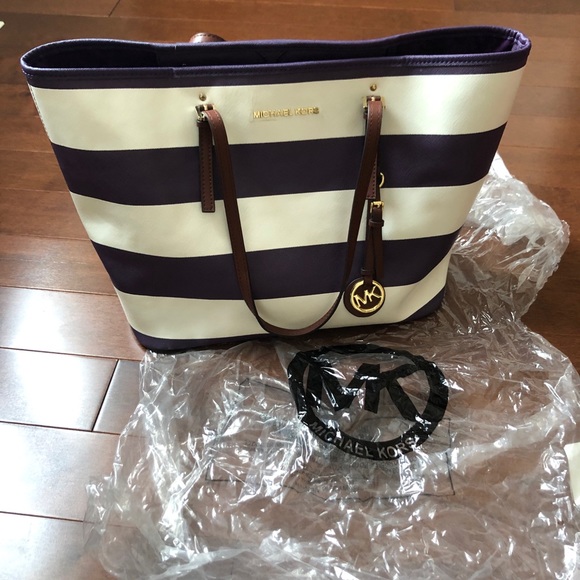 Amazing striped purple blue and white Michael Kors Mercer Tote bag - Picture 2 of 10
